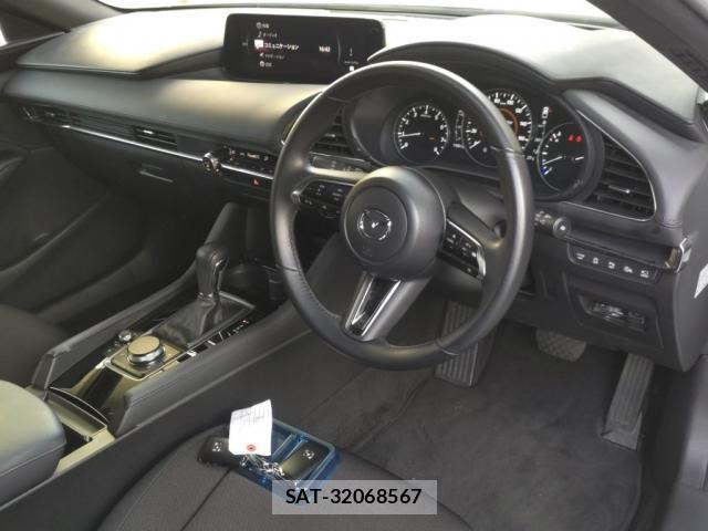 Mazda MAZDA3 2023-07 8071799-2
