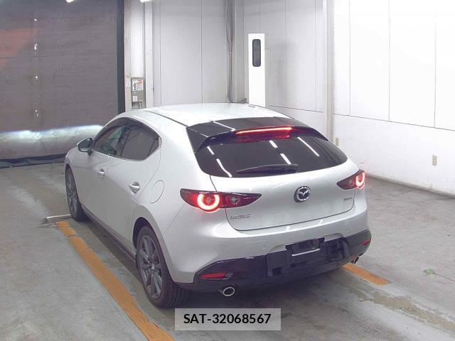 Mazda MAZDA3 2023-07 8071799-4
