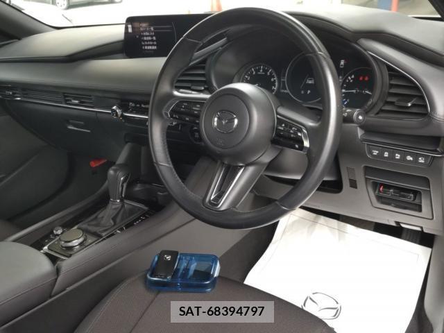 Mazda MAZDA3 2023-07 8071801-2