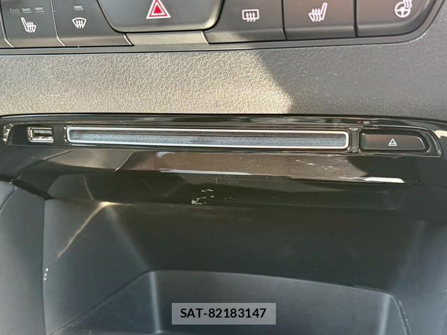 Mazda MAZDA3 2019-10 8072165-11