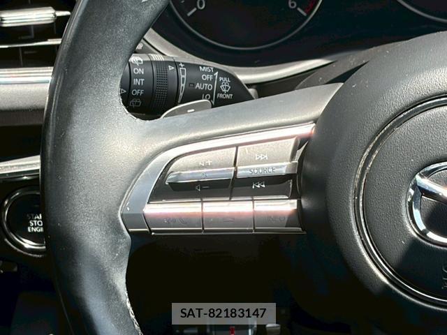 Mazda MAZDA3 2019-10 8072165-16