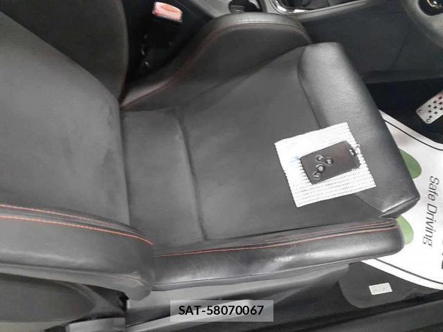 Renault MEGANE 2015-11 8072209-4