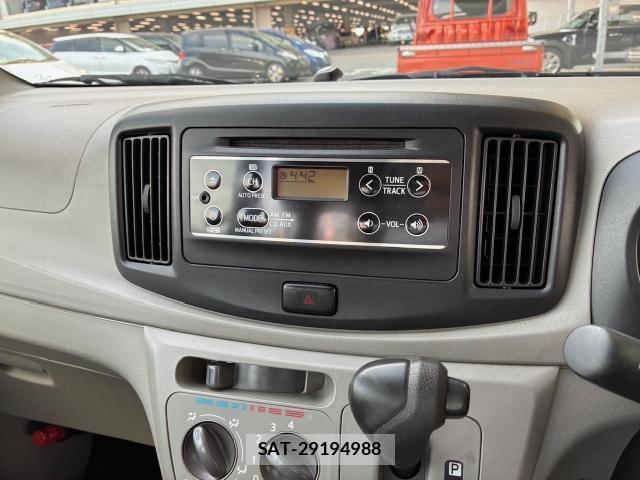 Daihatsu MIRA 2014-08 8072289-11