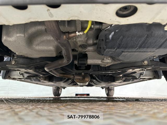 Daihatsu MIRA 2016-04 8072623-18