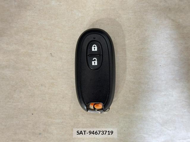 Nissan MOCO 2013-04 8071693-3