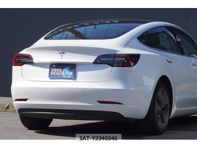 Tesla MODEL 3 2020-09 8072548-8