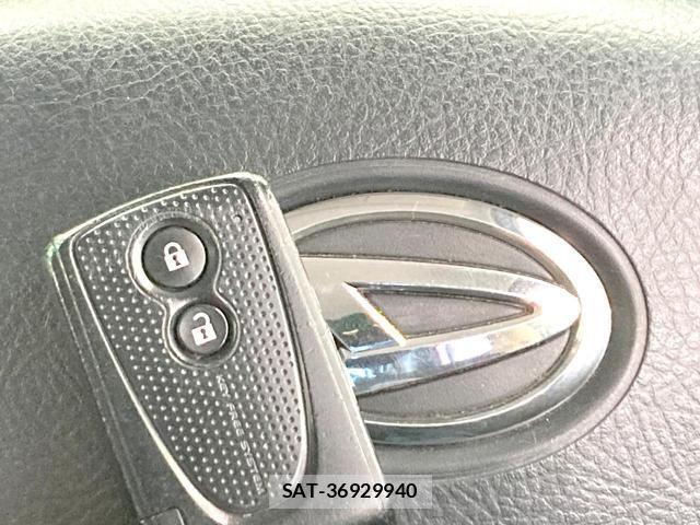 Daihatsu MOVE CONTE 2013-03 8071263-4