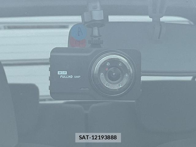Daihatsu MOVE 2015-09 8072370-3