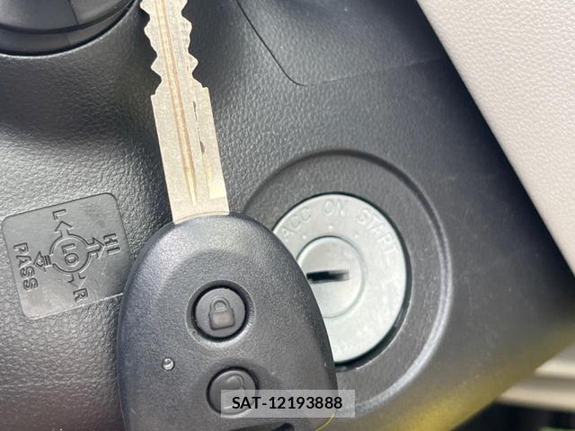 Daihatsu MOVE 2015-09 8072370-7