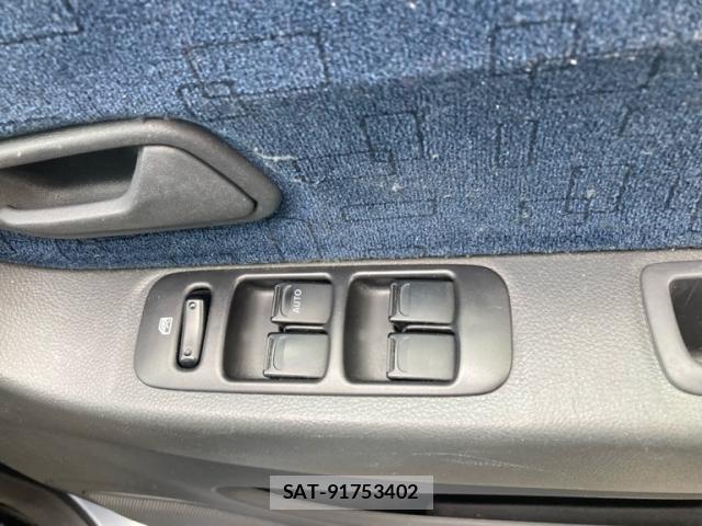 Suzuki MR WAGON 2005-05 8071352-8