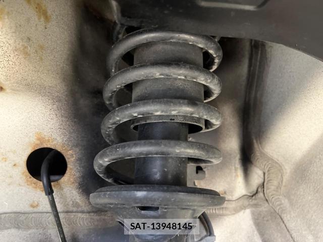 Suzuki MR WAGON 2006-04 8071726-19