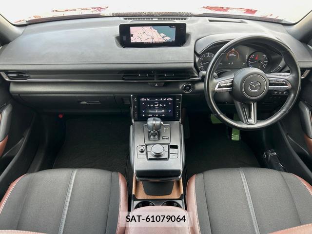 Mazda MX-30 2021-09 8071227-1