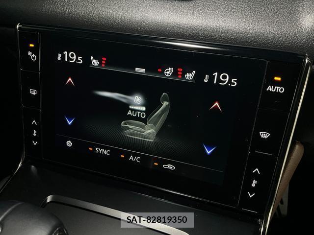 Mazda MX-30 2021-10 8072257-15