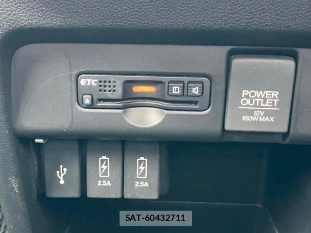 Honda N-WGN 2017-06 8072577-12