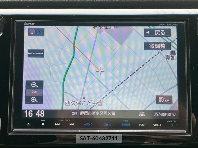 Honda N-WGN 2017-06 8072577-8