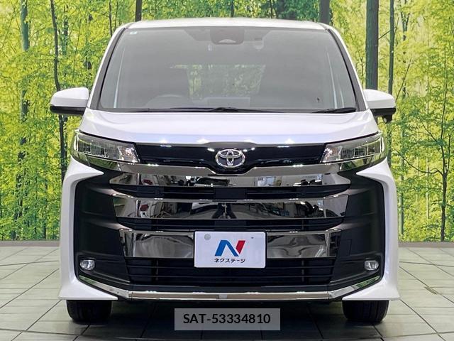 Toyota NOAH 2024-05 8070945-14