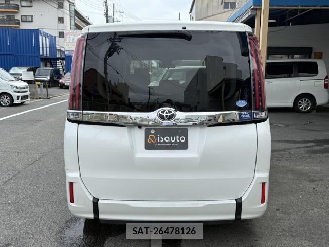 Toyota NOAH 2019-06 8070962-14