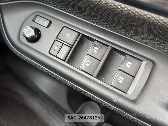 Toyota NOAH 2019-06 8070962-17