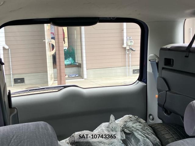 Toyota NOAH 2004-06 8071045-16