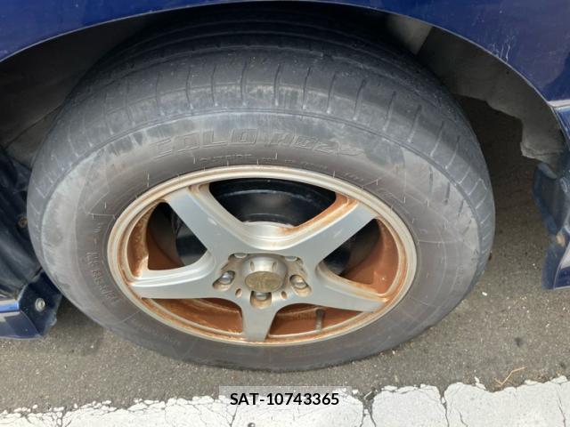 Toyota NOAH 2004-06 8071045-4