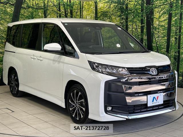 Toyota NOAH 2024-07 8071131-15