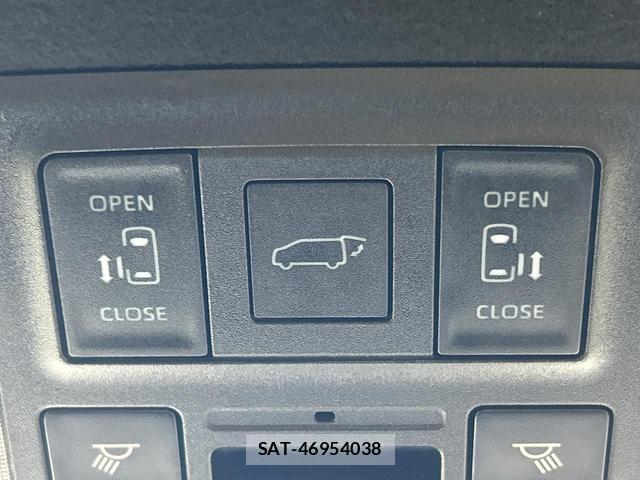Toyota NOAH 2024-09 8071136-4