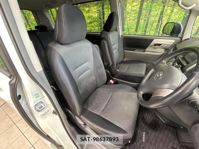 Toyota NOAH 2008-02 8071137-10