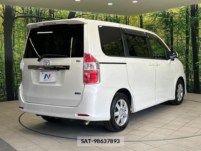 Toyota NOAH 2008-02 8071137-16