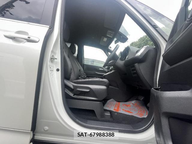 Toyota NOAH 2024-03 8071478-5