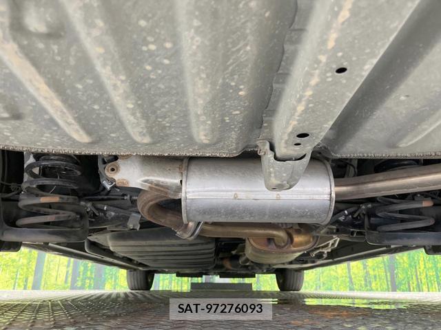 Toyota NOAH 2021-05 8071490-18