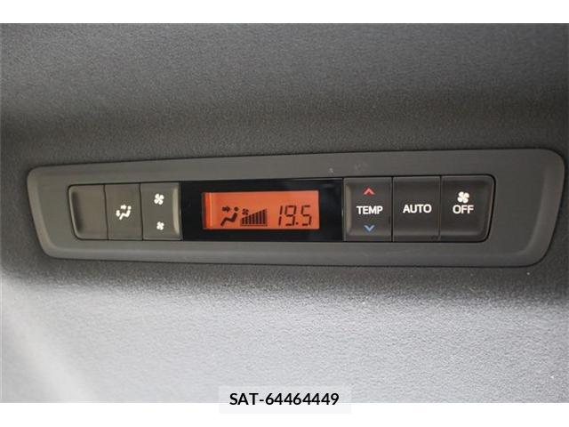 Toyota NOAH 2020-12 8071963-3