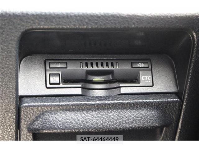 Toyota NOAH 2020-12 8071963-4