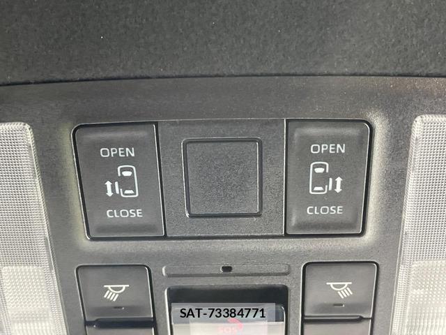 Toyota NOAH 2023-01 8072023-4