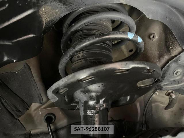 Toyota NOAH 2016-03 8072080-19