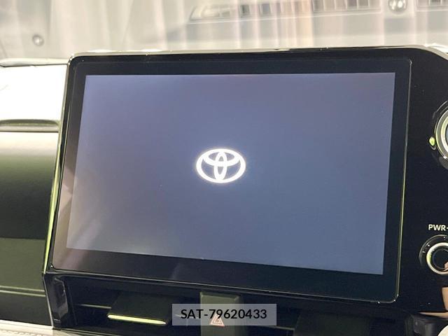 Toyota NOAH 2022-10 8072085-3