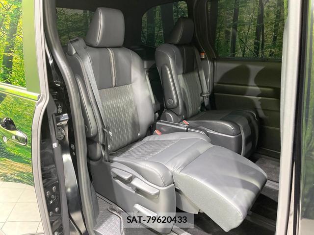 Toyota NOAH 2022-10 8072085-8