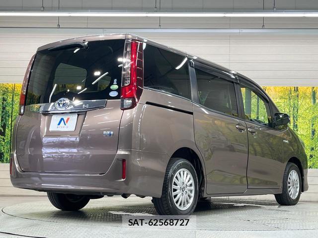 Toyota NOAH 2014-09 8072100-16