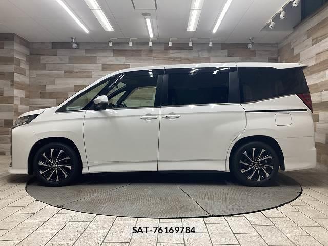 Toyota NOAH 2023-09 8072600-15