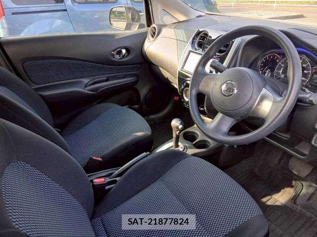 Nissan NOTE 2014-04 8070990-5