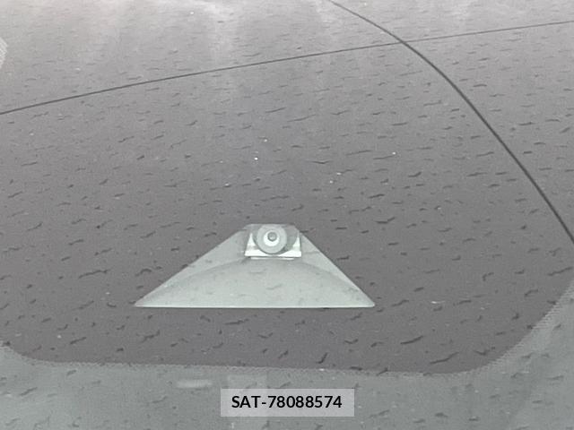 Nissan NOTE 2022-05 8071465-4