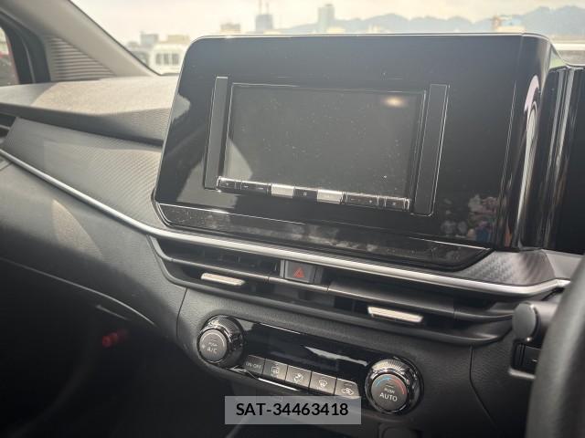 Nissan NOTE 2022-06 8072125-8