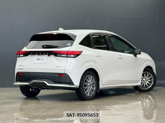 Nissan NOTE 2021-06 8072156-1