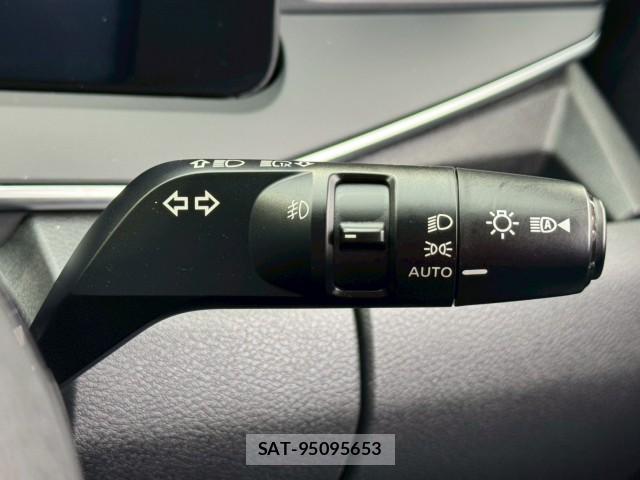 Nissan NOTE 2021-06 8072156-14