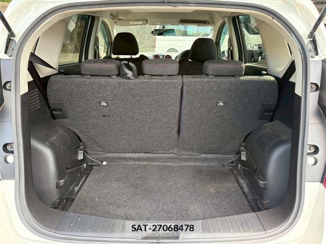 Nissan NOTE 2015-09 8072163-15