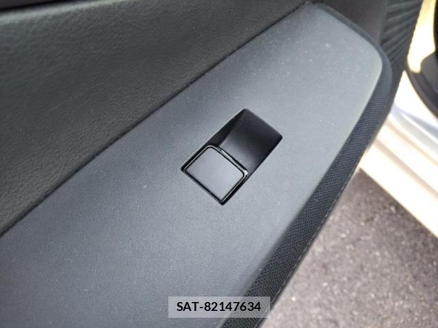 Nissan NOTE 2021-07 8072559-12