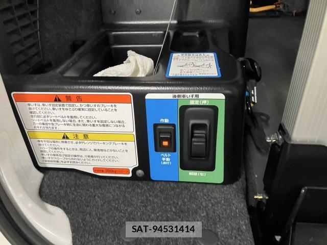 Nissan VANETTE VAN 2021-12 8072148-7