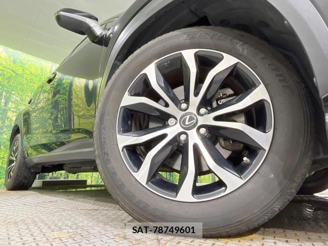 Lexus NX 2016-07 8071492-12