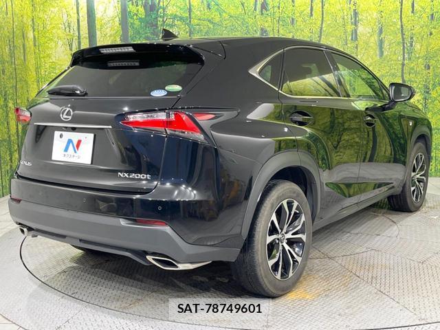 Lexus NX 2016-07 8071492-16