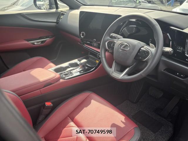 Lexus NX 2023-04 8072121-10