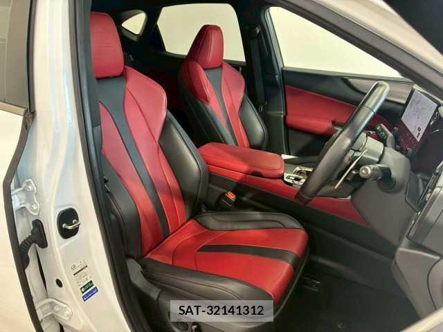Lexus NX 2023-07 8072610-10